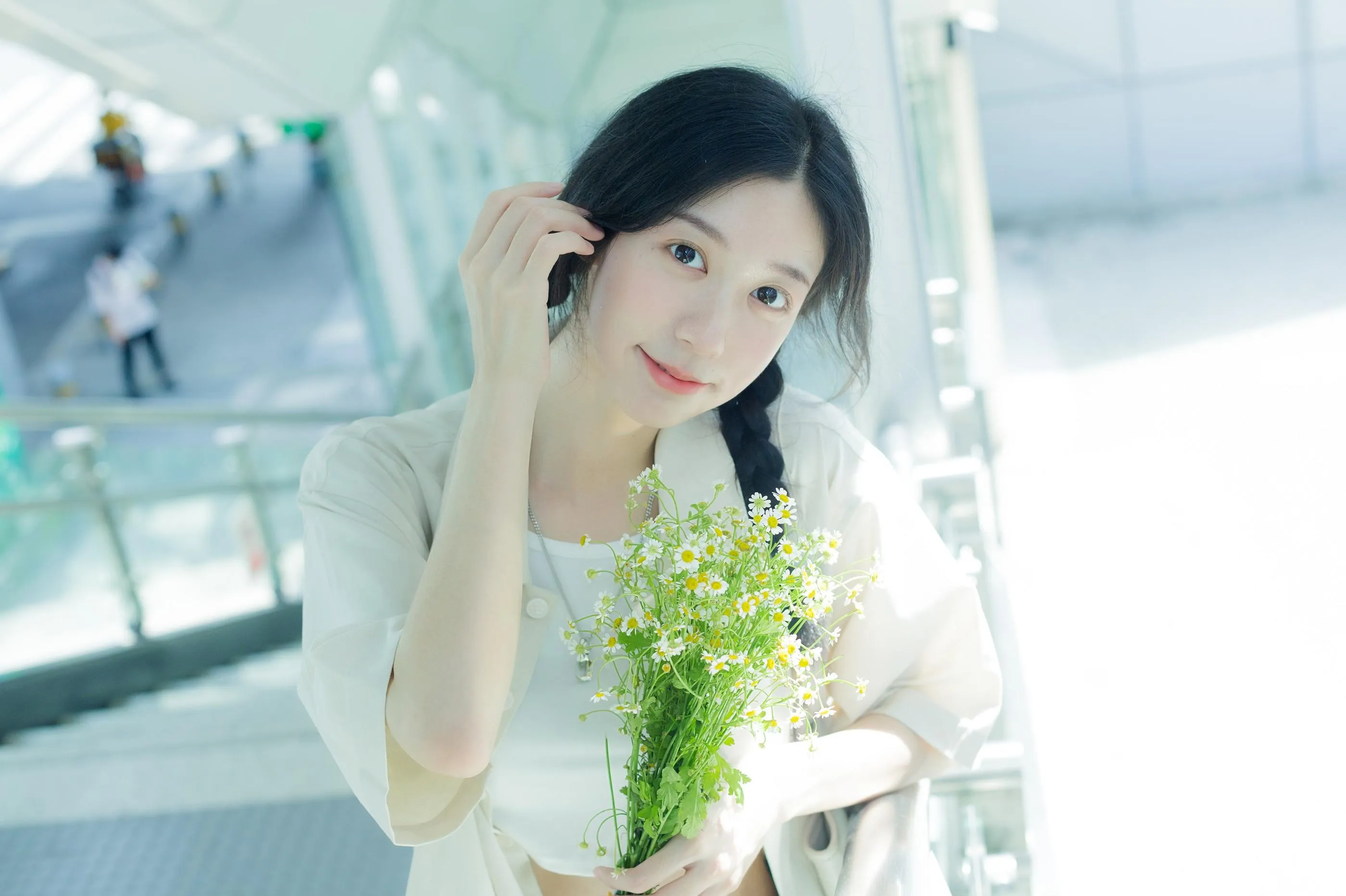 [YITUYU艺图语]2022.08.22 地铁奇遇记 饲猫少女- [39P]插图7